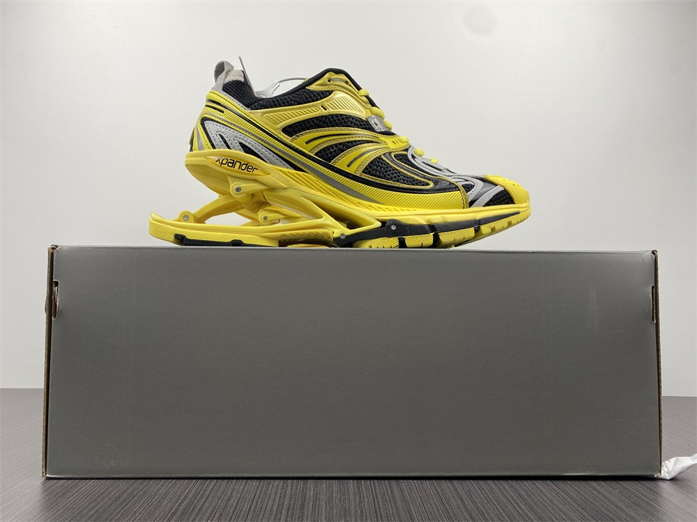 Ba*len*cia*ga x-pander 6.0 yellow and black