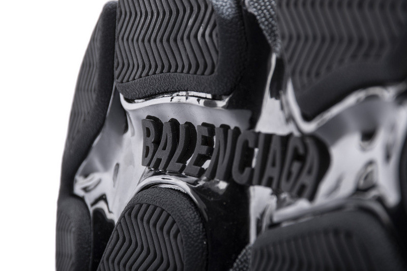 Ba*len*cia*ga triple s triple black 541624- w09o1-1000