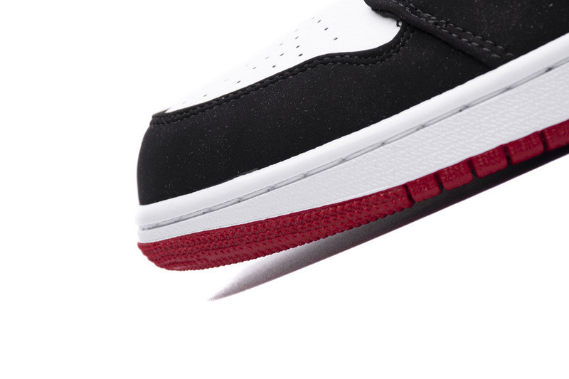 jordan 1 low black toe 553558-116