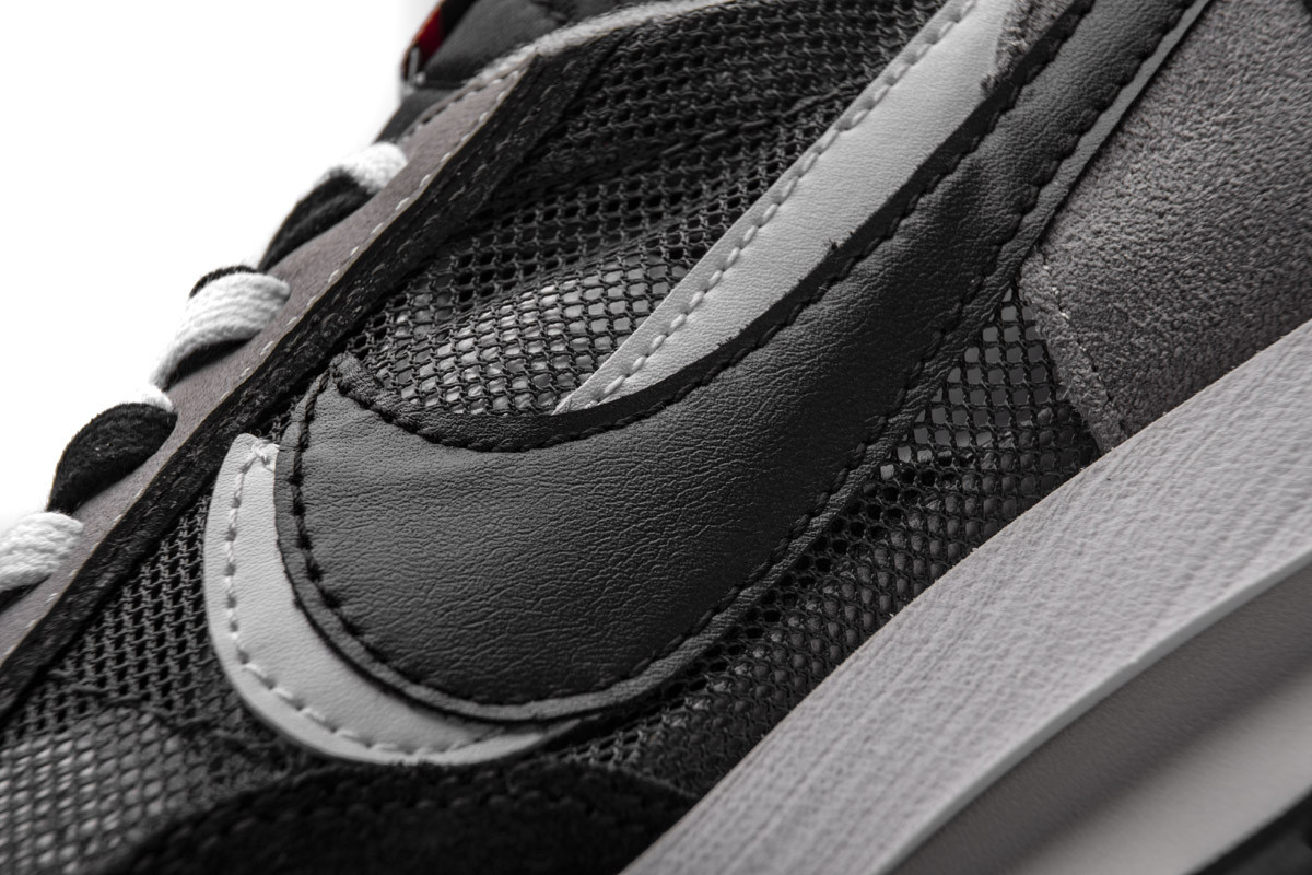 nike sacai x ld waffle black bv0073-001