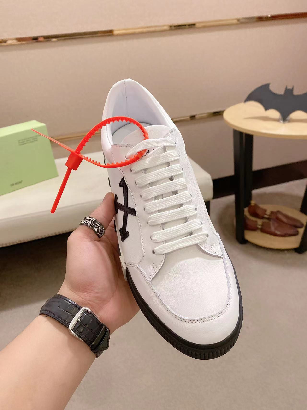 owt sneakers