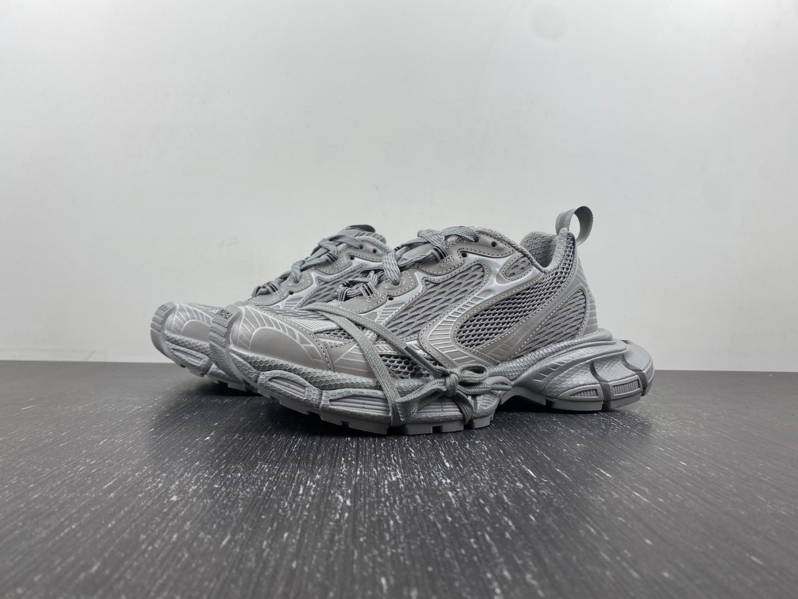 Ba*len*cia*ga men''s 3xl sneaker