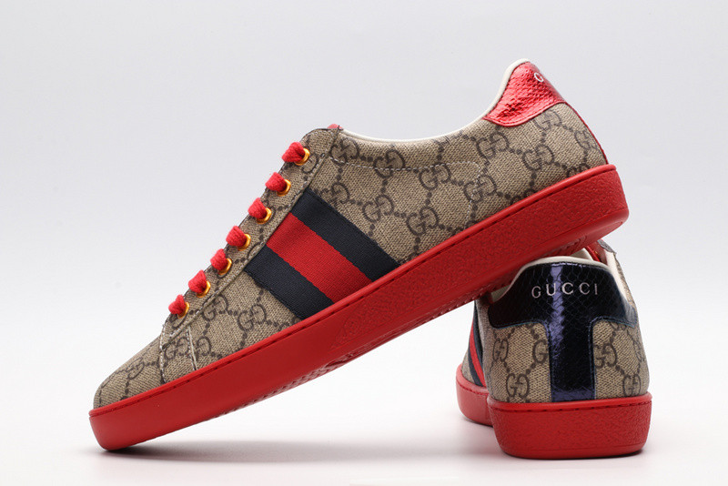 G*u*i ace embroidered low-top sneaker brown with stripe
