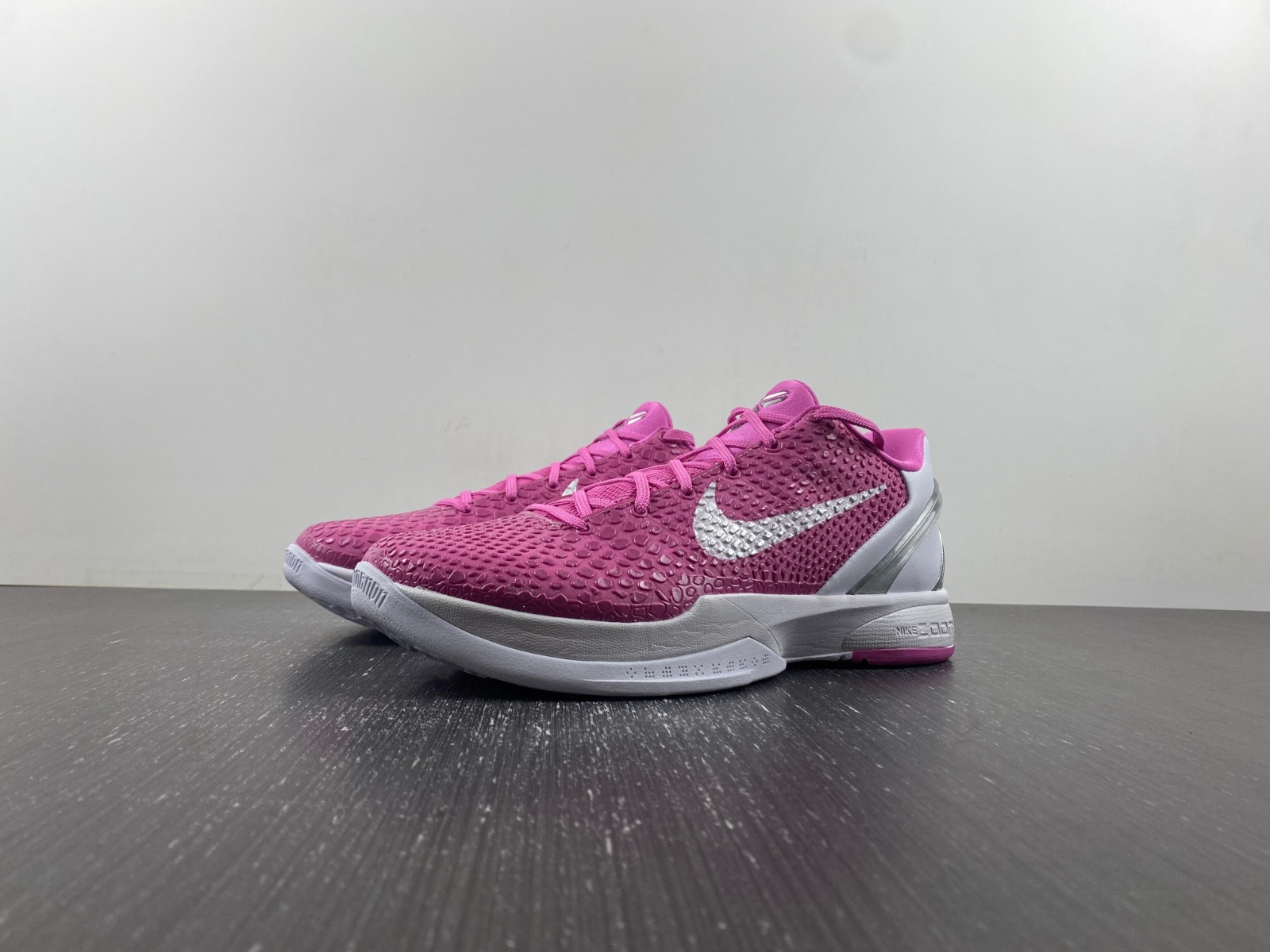 zoom kobe 6 protro ''think pink'' - nike - dj3596 600
