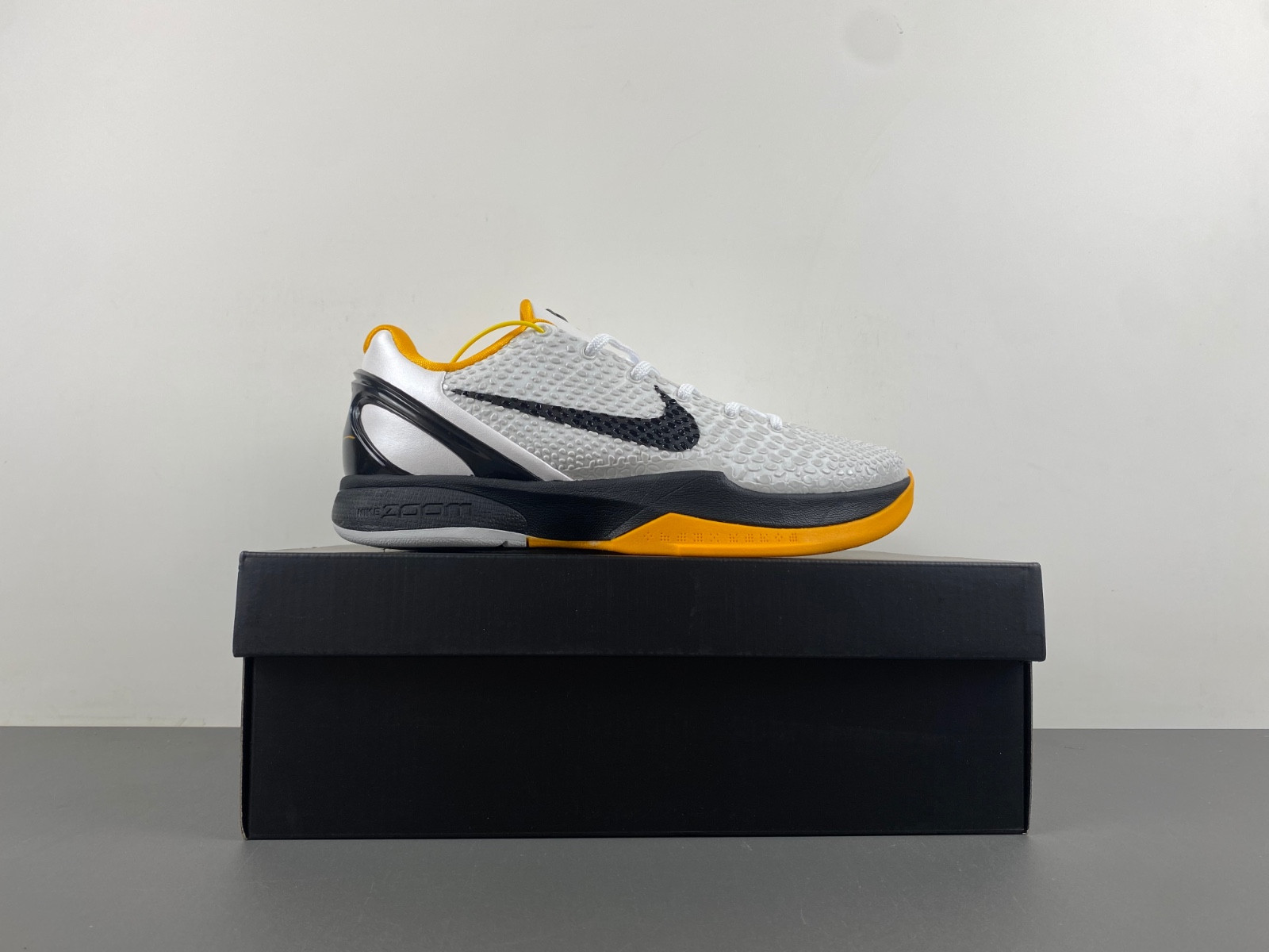 nike kobe 6 protro playoff pack white del sol cw2190-100