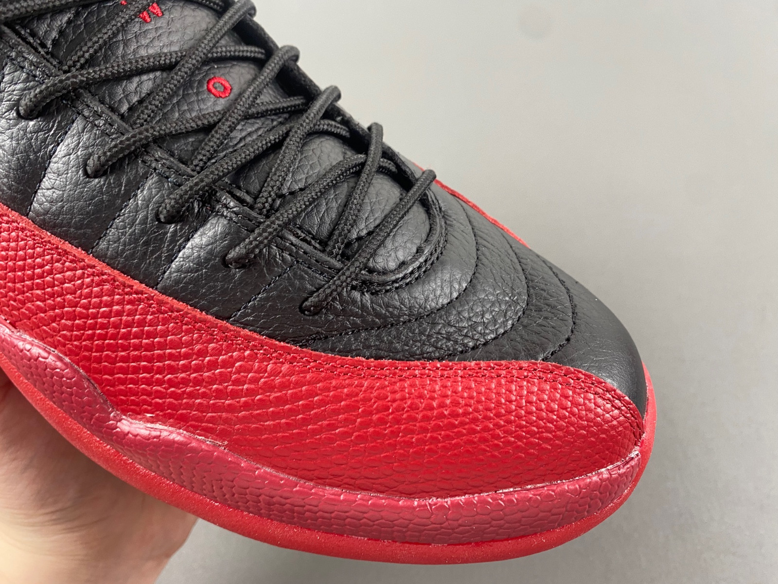 air jordan 12 retro flu game (2016) 130690-002