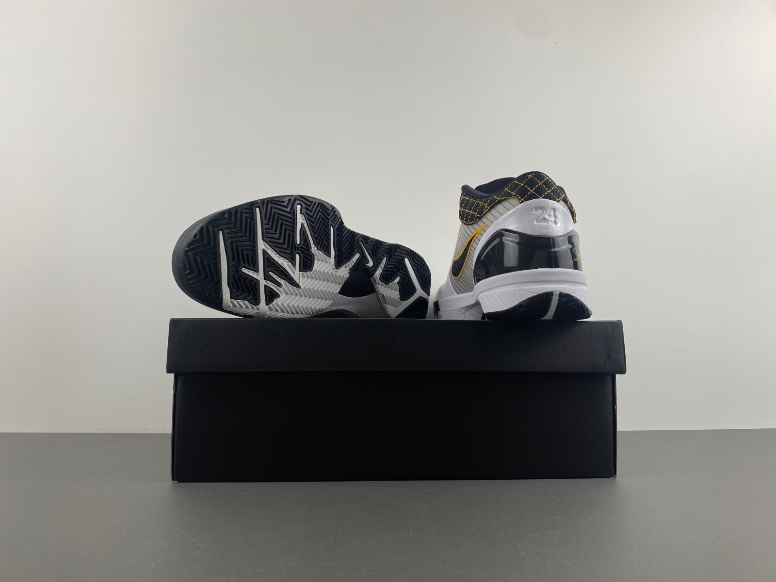 nike zoom kobe 4 protro 