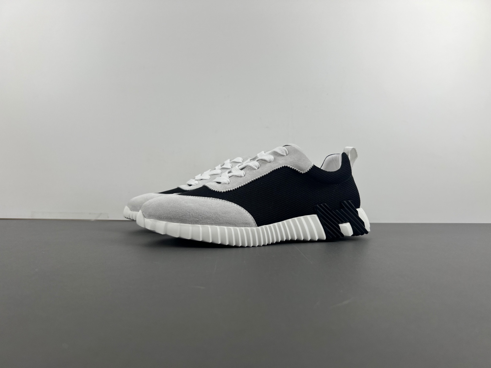 herm shoes