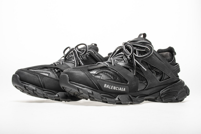 Ba*len*cia*ga 3.0 tess s. triple black