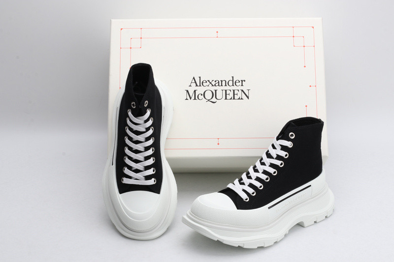 alex mcq