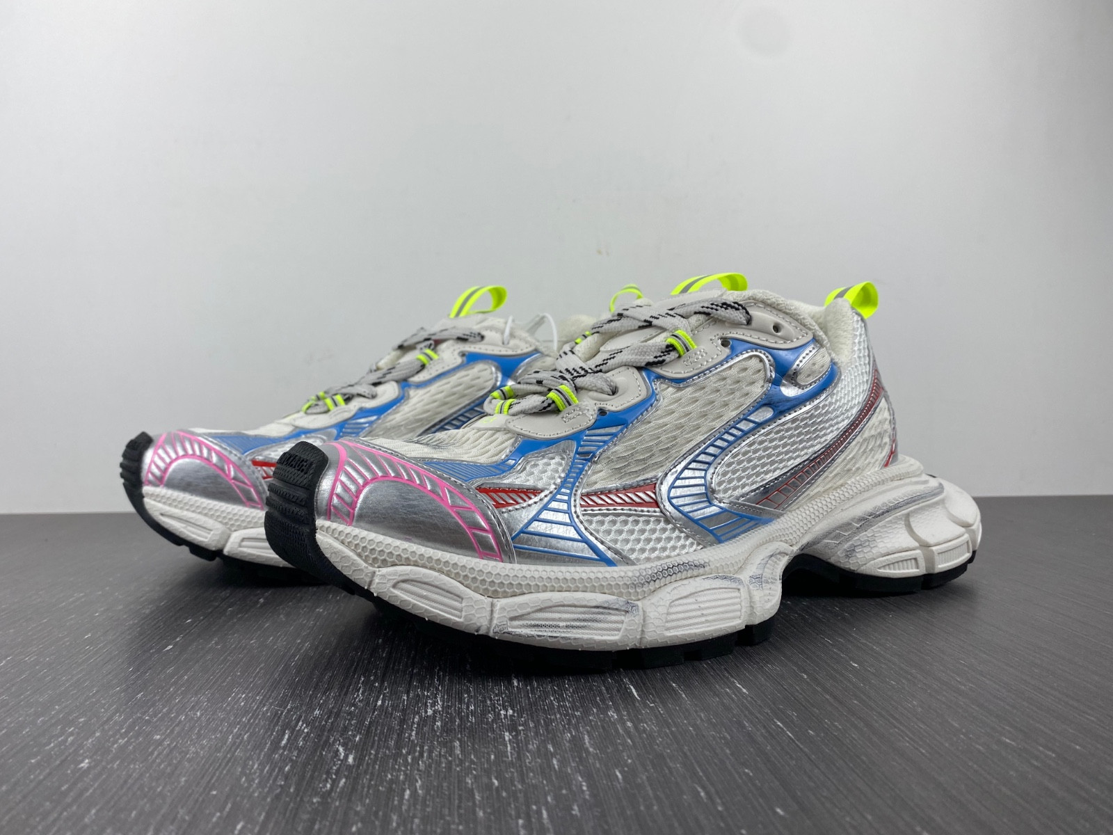 Ba*len*cia*ga men''s 3xl sneaker