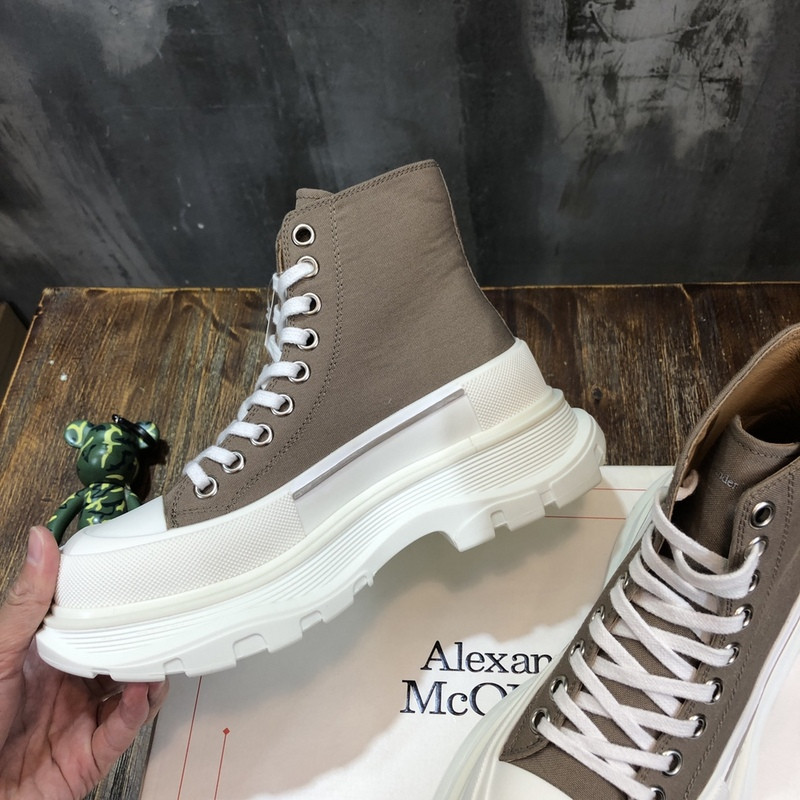 alex mcq