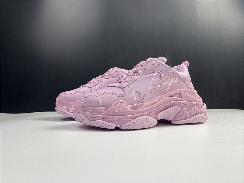Ba*len*cia*ga triple s pink