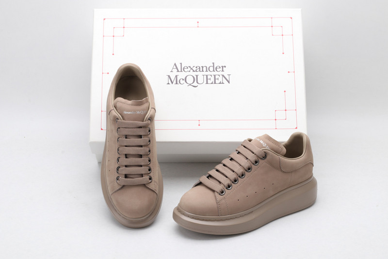 alex mcq