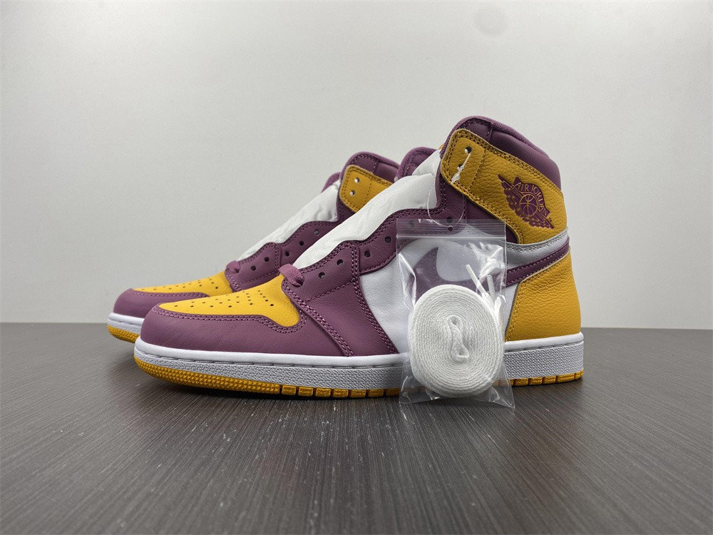 air jordan 1 high og “brotherhood” 555088-706