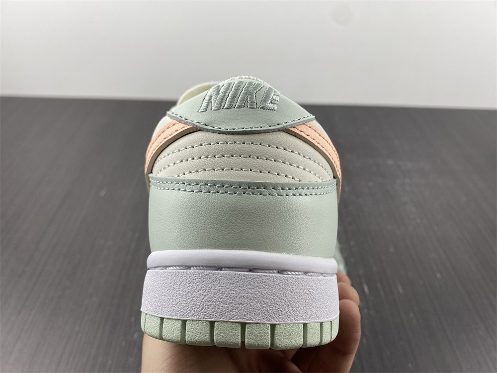 nike dunk low barely green (w) - dd1503-104