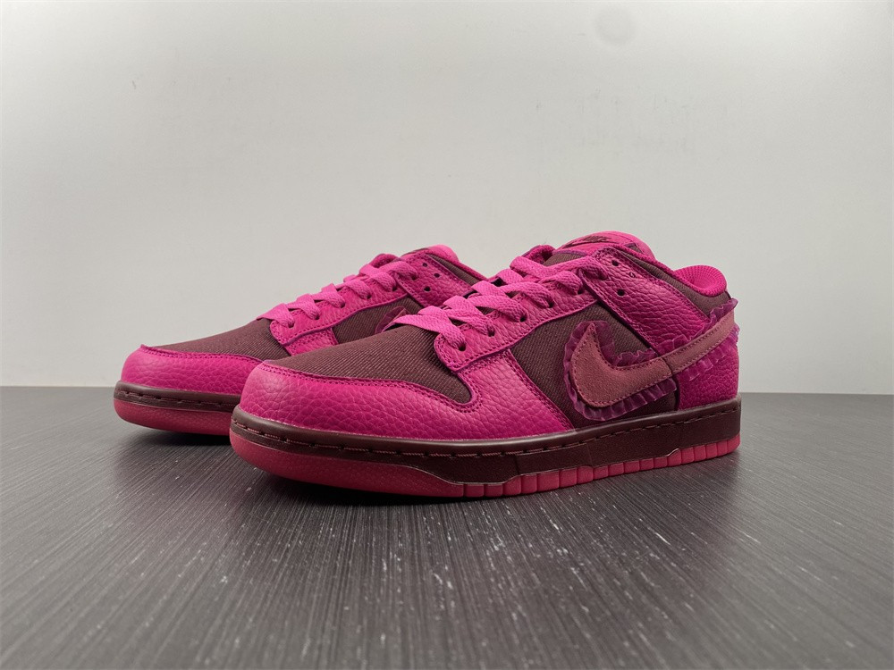 nike dunk low valentine''s day (2022) (w) dq9324-600