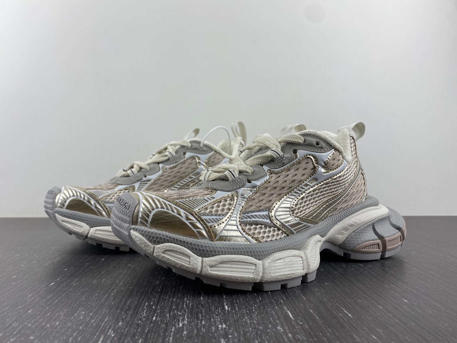 Ba*len*cia*ga men''s 3xl sneaker