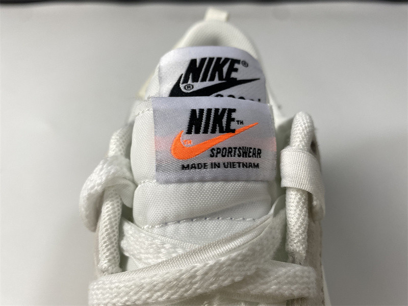 sacai x nike vaporwaffle 3.0 dd1875-100