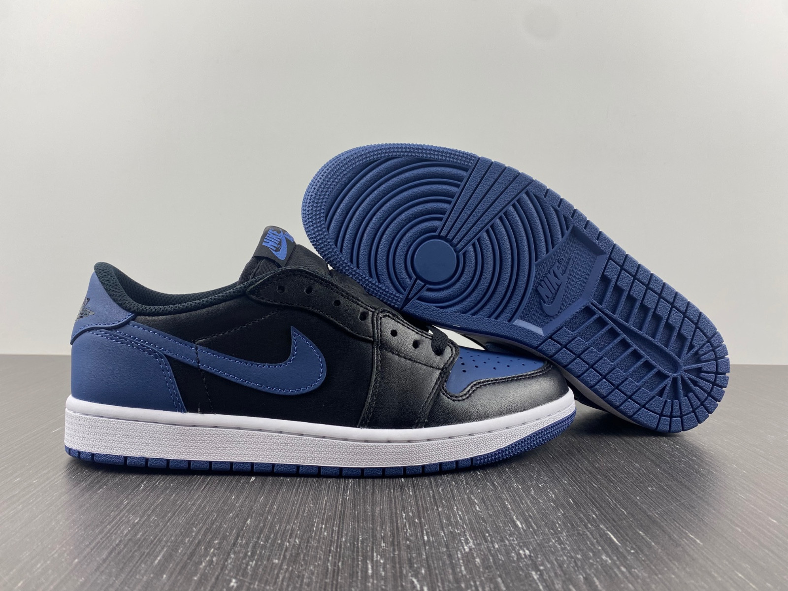 jordan 1 retro low og mystic navy - cz0790-041