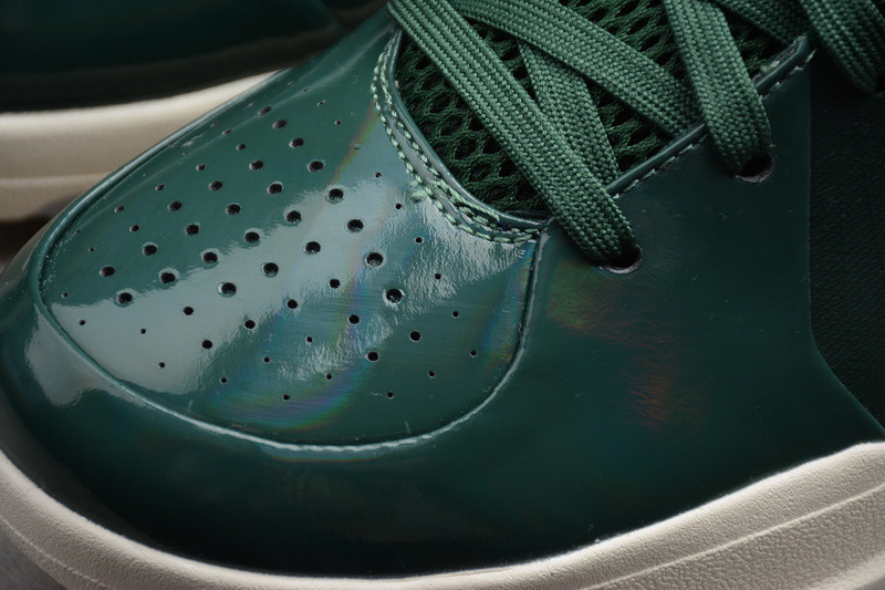 nike kobe 4 protro undefeated milwaukee bucks cq3869-301