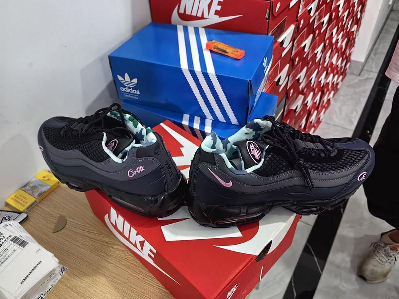 nike air max 95 sp corteiz pink beam men''s - fb2709-001