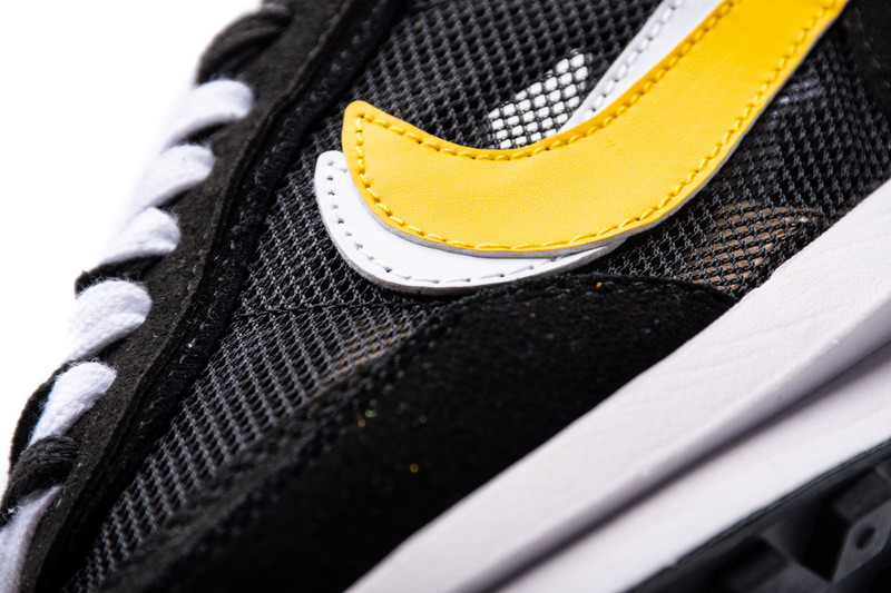 sacai × nike ldv waffle daybreak black bv0073-010