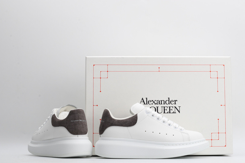 alex mcq jlr