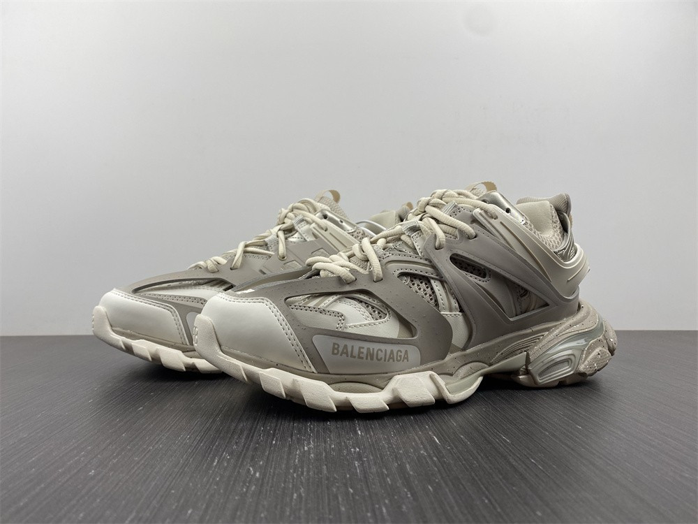 Ba*len*cia*ga track sneaker