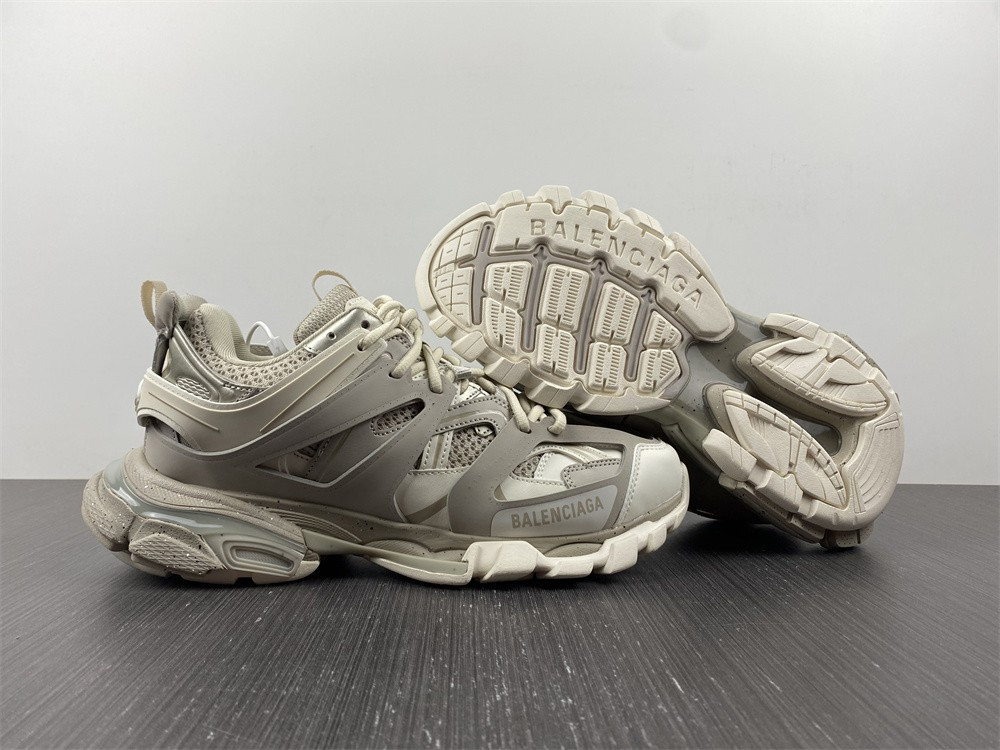 Ba*len*cia*ga track sneaker