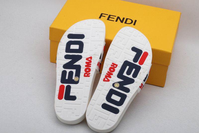F**di slides all white
