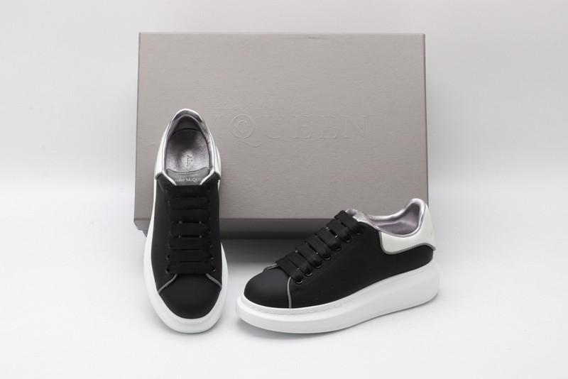 alexander mcqueen all black