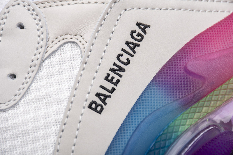 Ba*len*cia*ga triple s colorful bottom