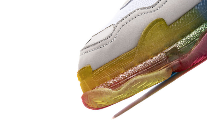 Ba*len*cia*ga triple s colorful bottom