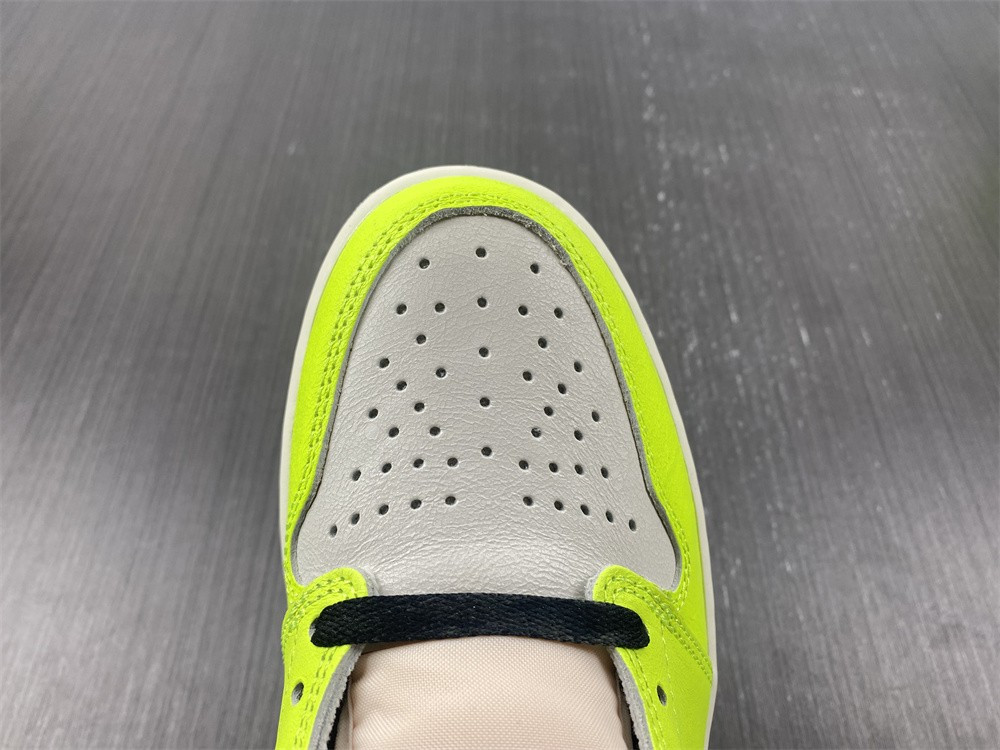 air jordan 1 retro high og visionaire volt 555088-702