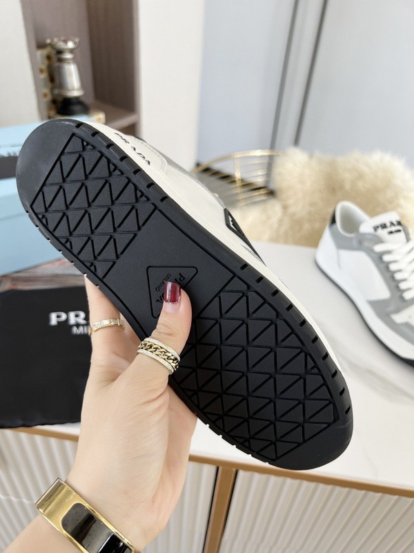 pra sneaker