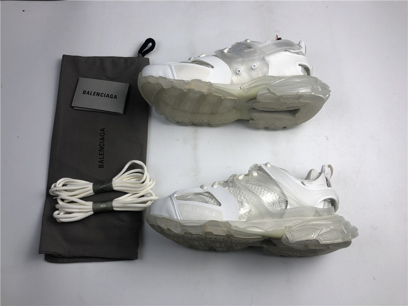 Ba*len*cia*ga track all white