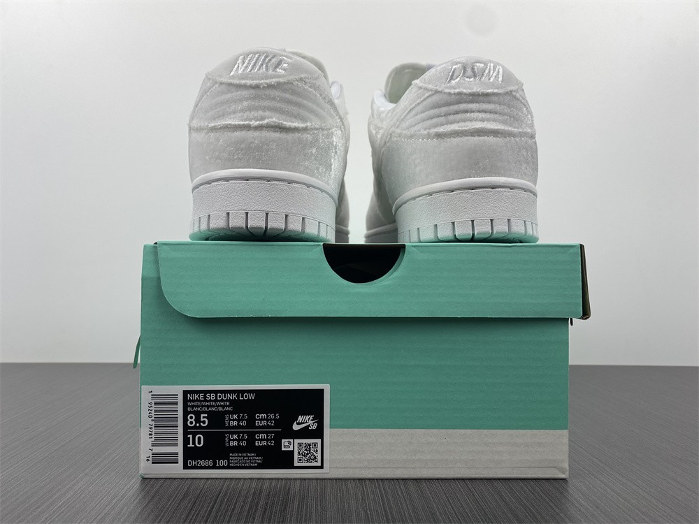 dover street market dsm nike dunk low dh2686-100