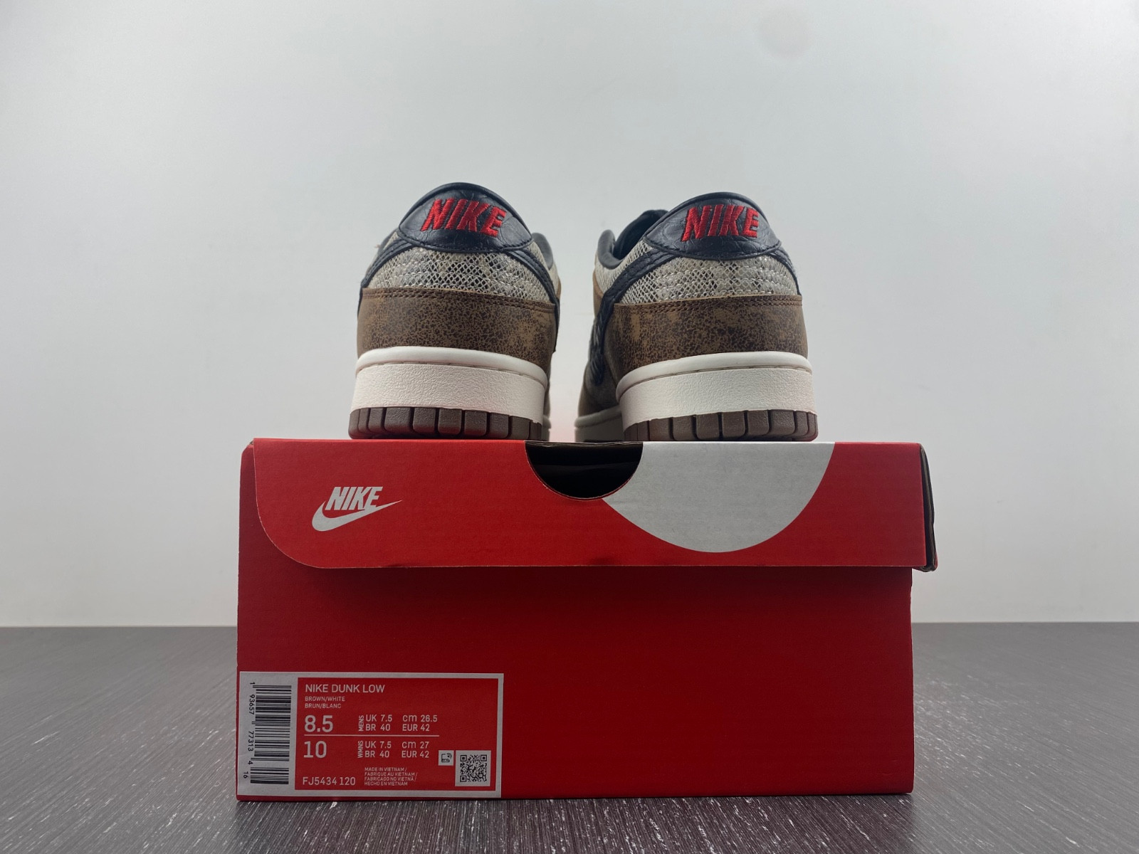 nike dunk low premium 