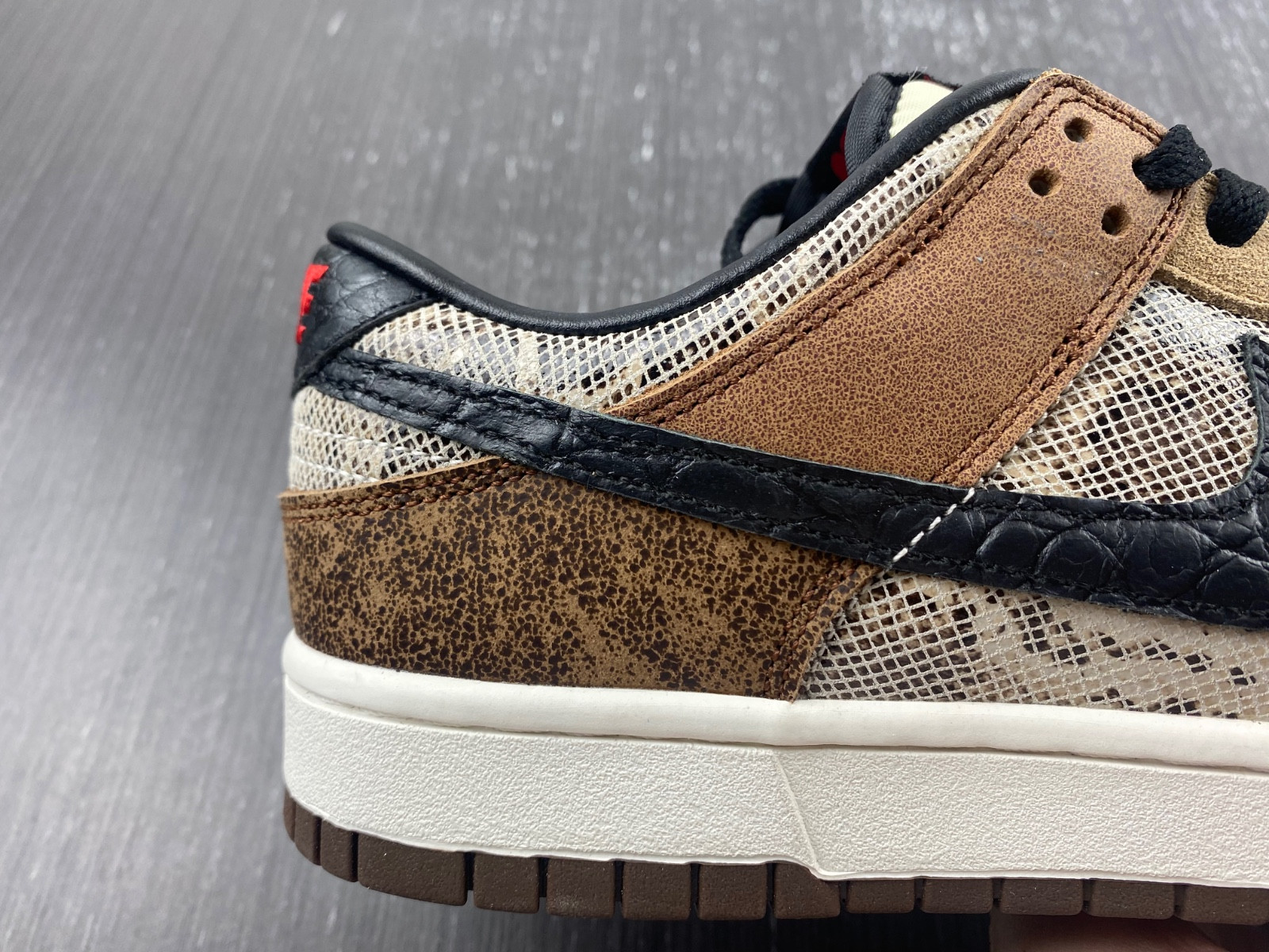 nike dunk low premium 