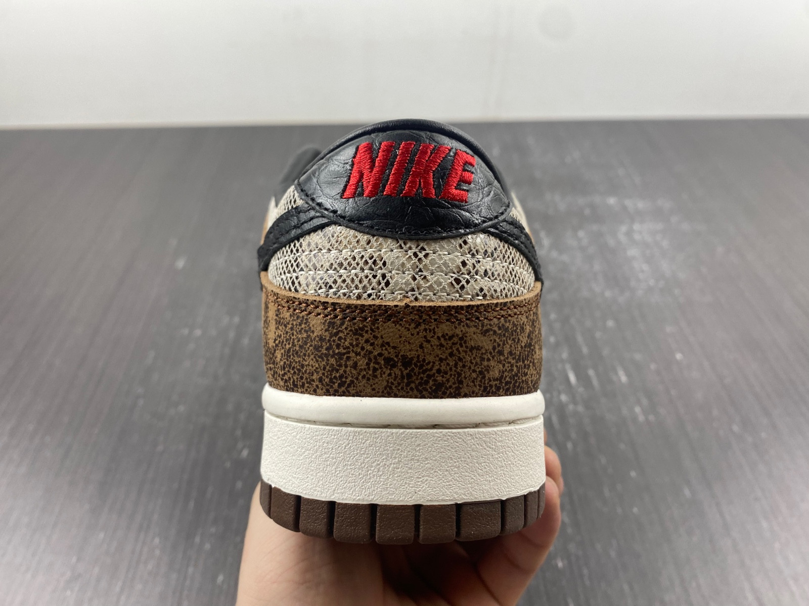 nike dunk low premium 