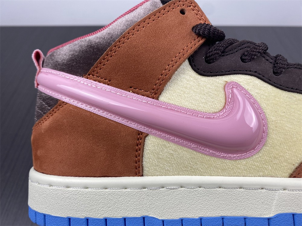 nike social status x dunk mid 