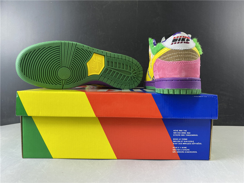 nike sb dunk low pro iw purple yellow violet 318403-137