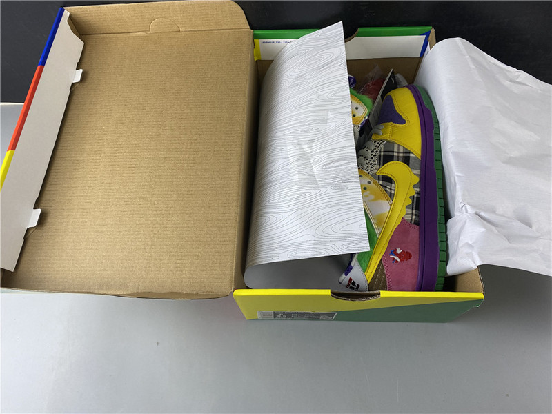 nike sb dunk low pro iw purple yellow violet 318403-137