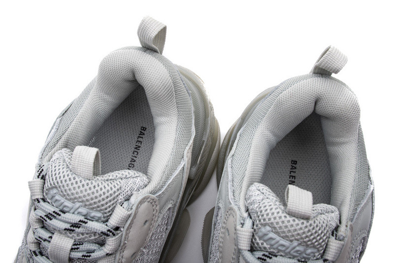 Ba*len*cia*ga triple s clear sole 541624- w09o1-1705