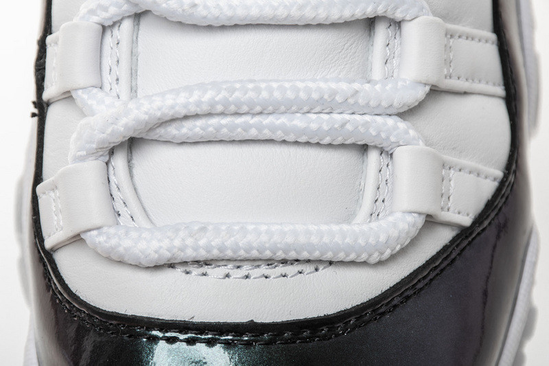 air jordan 11 low "emerald" 528895-145