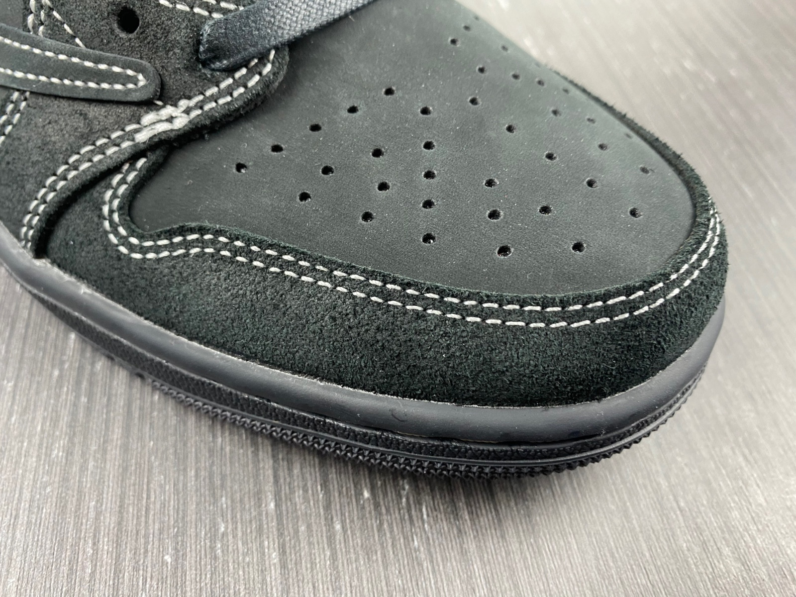 ravis scott x air jordan 1 low “black phantom” dm7866-001