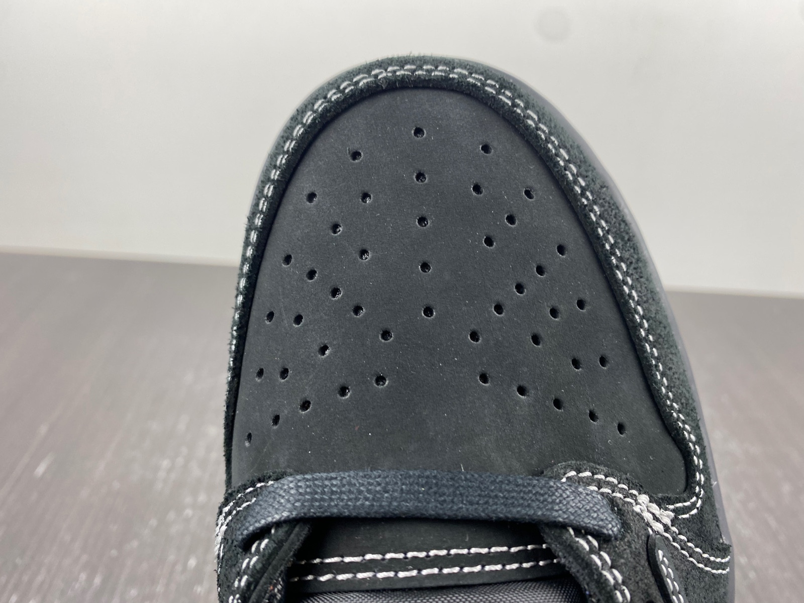 ravis scott x air jordan 1 low “black phantom” dm7866-001