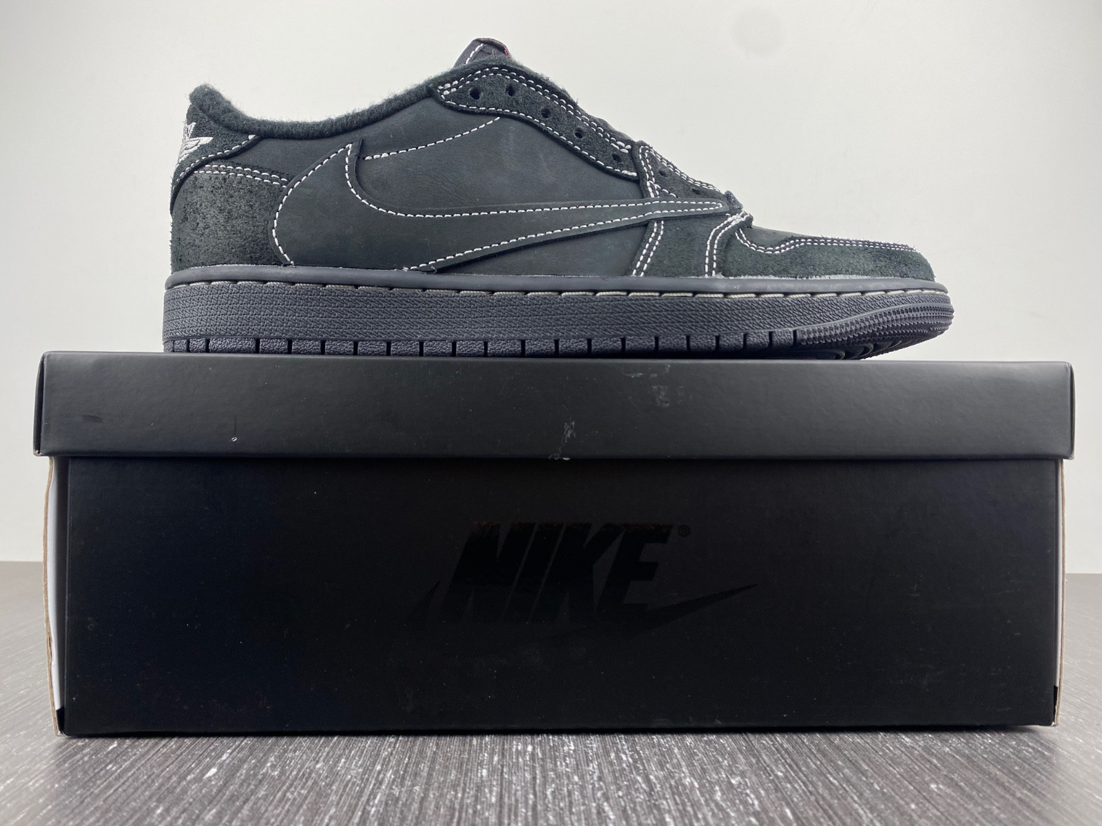 ravis scott x air jordan 1 low “black phantom” dm7866-001