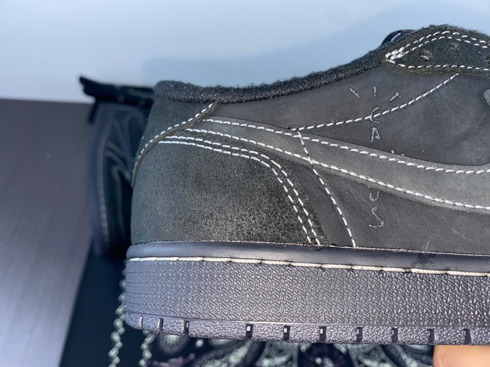 ravis scott x air jordan 1 low “black phantom” dm7866-001